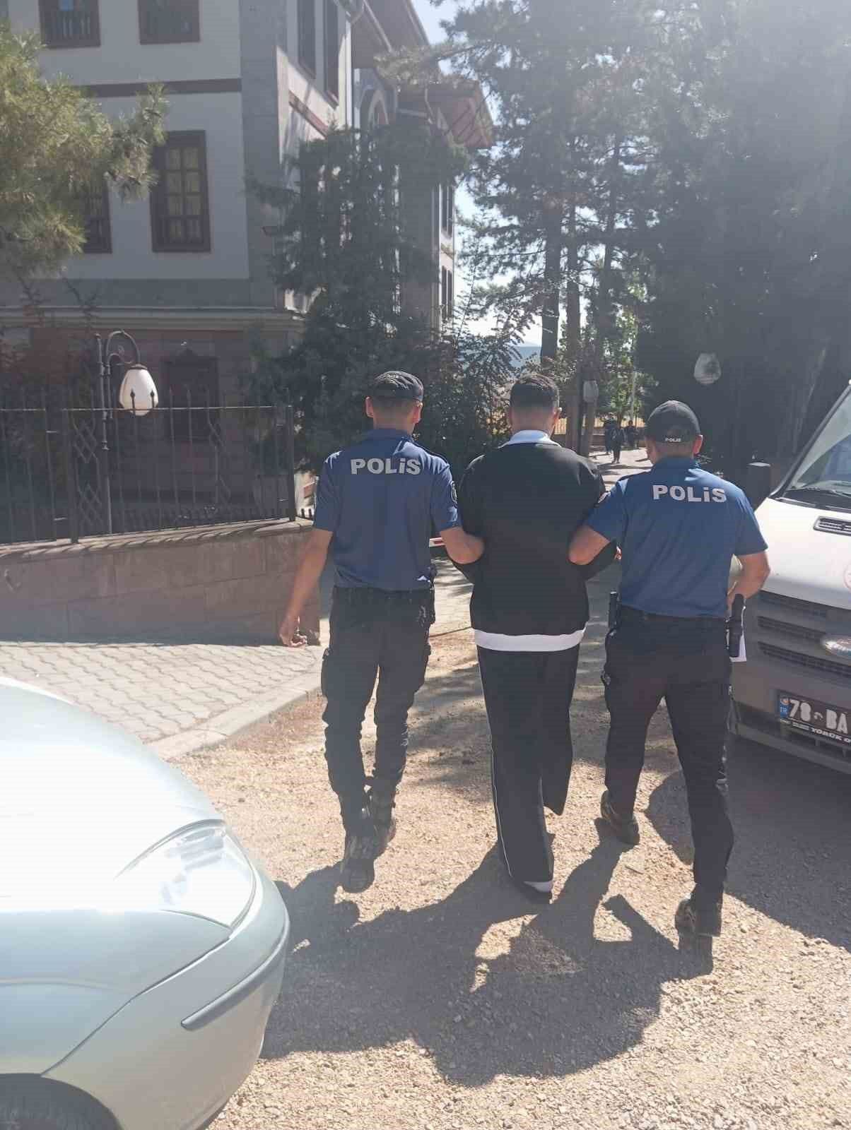 Karabük’te 8 Yıl Hapis Cezası Bulunan Kaçak Hükümlü Tutuklandı
