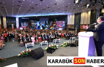 KESK Kadın Kurultayı Alkışlı Saygı Duruşuyla Başladı