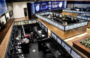 Borsa İstanbul'da Tarihi Zirve: BIST 100 Rekora Doymuyor