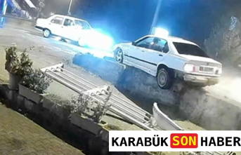 Şehit Ateşe Reşat Bulvarı'nda korkutan kaza: Araç askıda kaldı