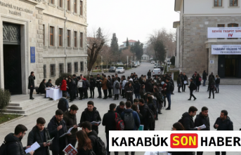 Üniversitede Mezuniyet Heyecanı ve Sınav Maratonu