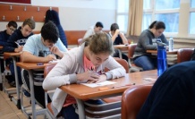 Lise Çağında Okullaşma Alarm Veriyor: 1 Milyona Yakın Genç Eğitim Dışında