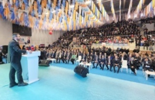 AK Parti'nin aday tanıtım toplantısı yoğun...