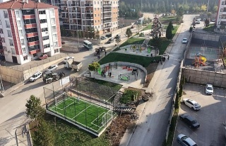 Karabük Belediyesi'nden Yeşil Alan ve Park Yatırımlarına...