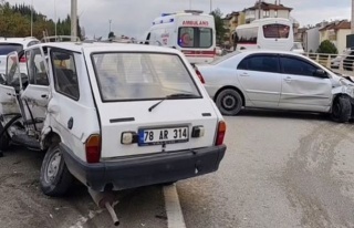 Karabük'te İki Ayrı Kaza: 3 Yaralı Hastaneye Kaldırıldı
