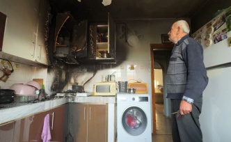 Karabük'te Mutfak Yangını: Anne ve Oğlu Dumandan Etkilendi, Yangının Çıkış Nedeni Elektrik Kabloları