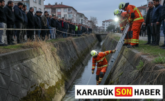 Ergenekon Mahallesi'nde Hareketli Dakikalar: Kanala Düşen Köpek Kurtarıldı