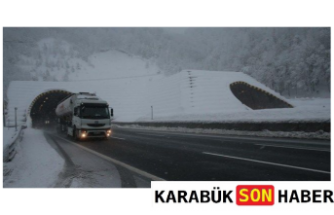 Bolu Dağı'nda Kar Kabusu: D-100 Kapatıldı!