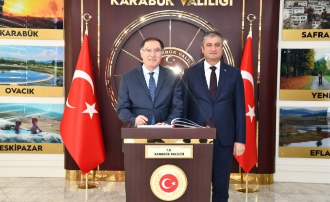 Kamu Başdenetçisi  Şeref Malkoç, Vali Mustafa Yavuz'u ziyaret etti